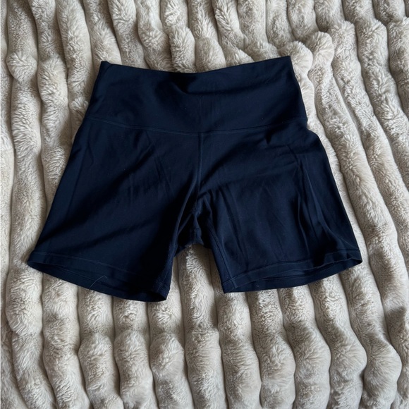 Lululemon True Navy High Rise Align Short 6” - Picture 4 of 6